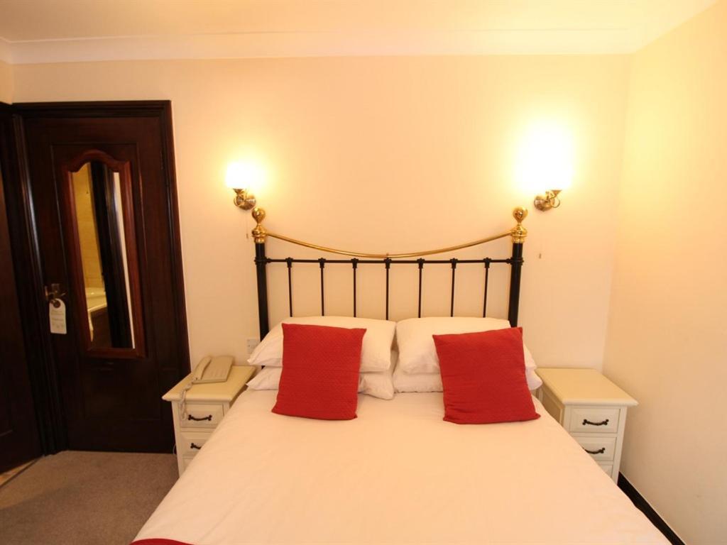 Pilgrims Hotel Кентербері Номер фото