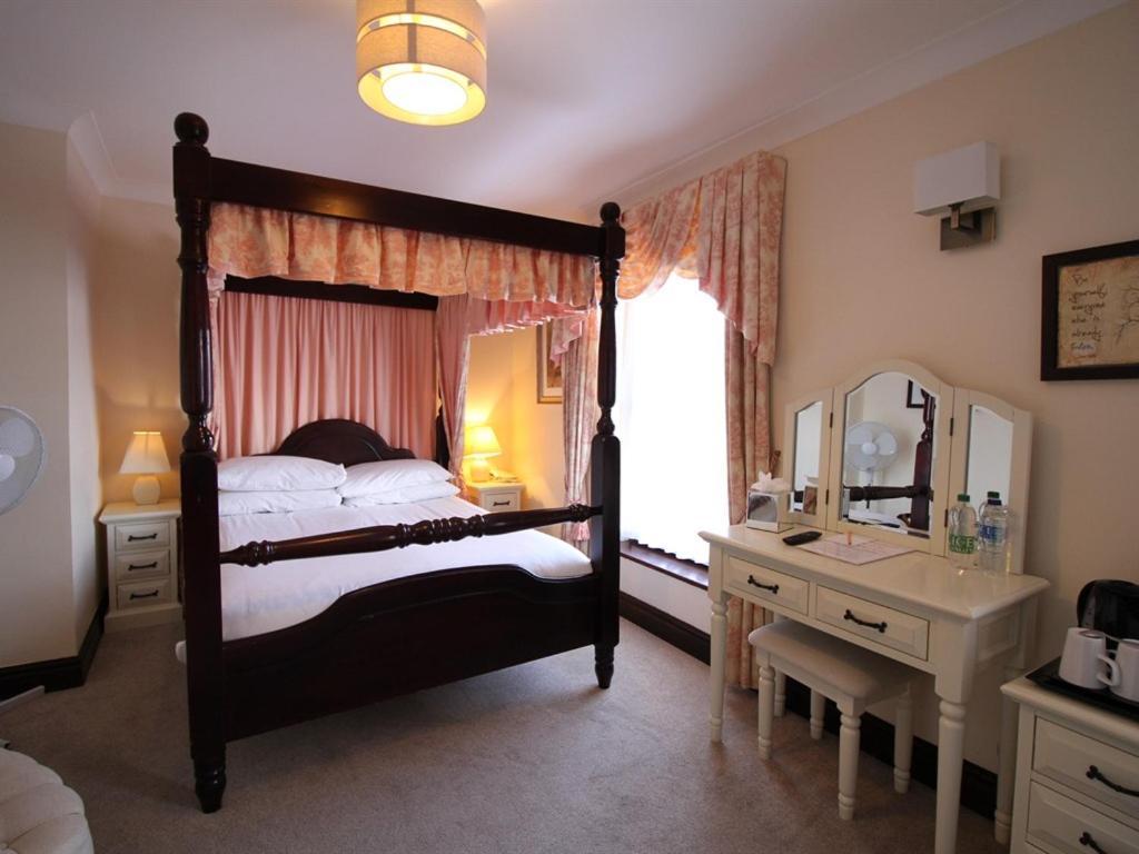 Pilgrims Hotel Кентербері Номер фото